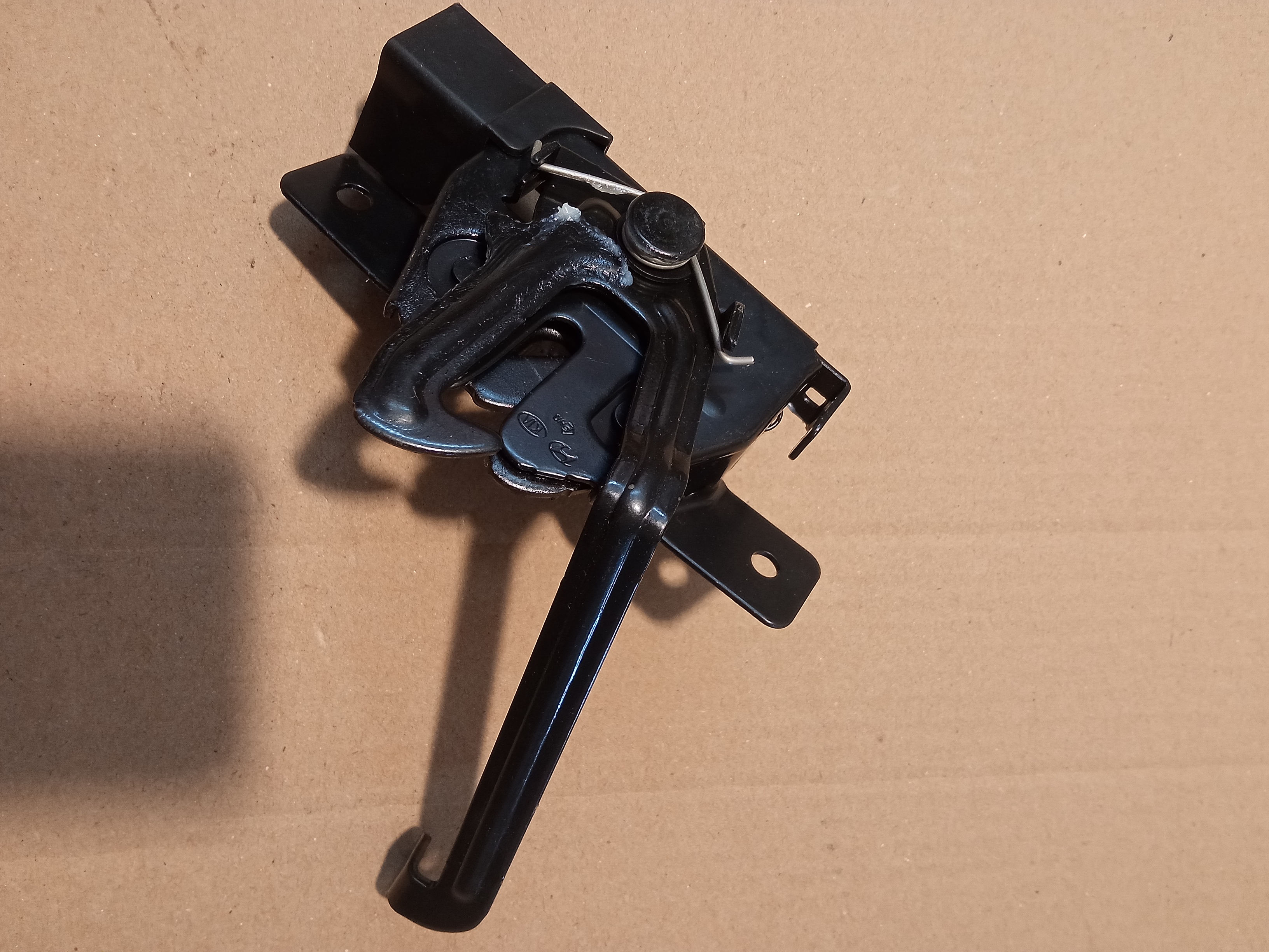 HYUNDAI I 20 LATCH ASSY HOOD 811301J900 STOCKID 1673