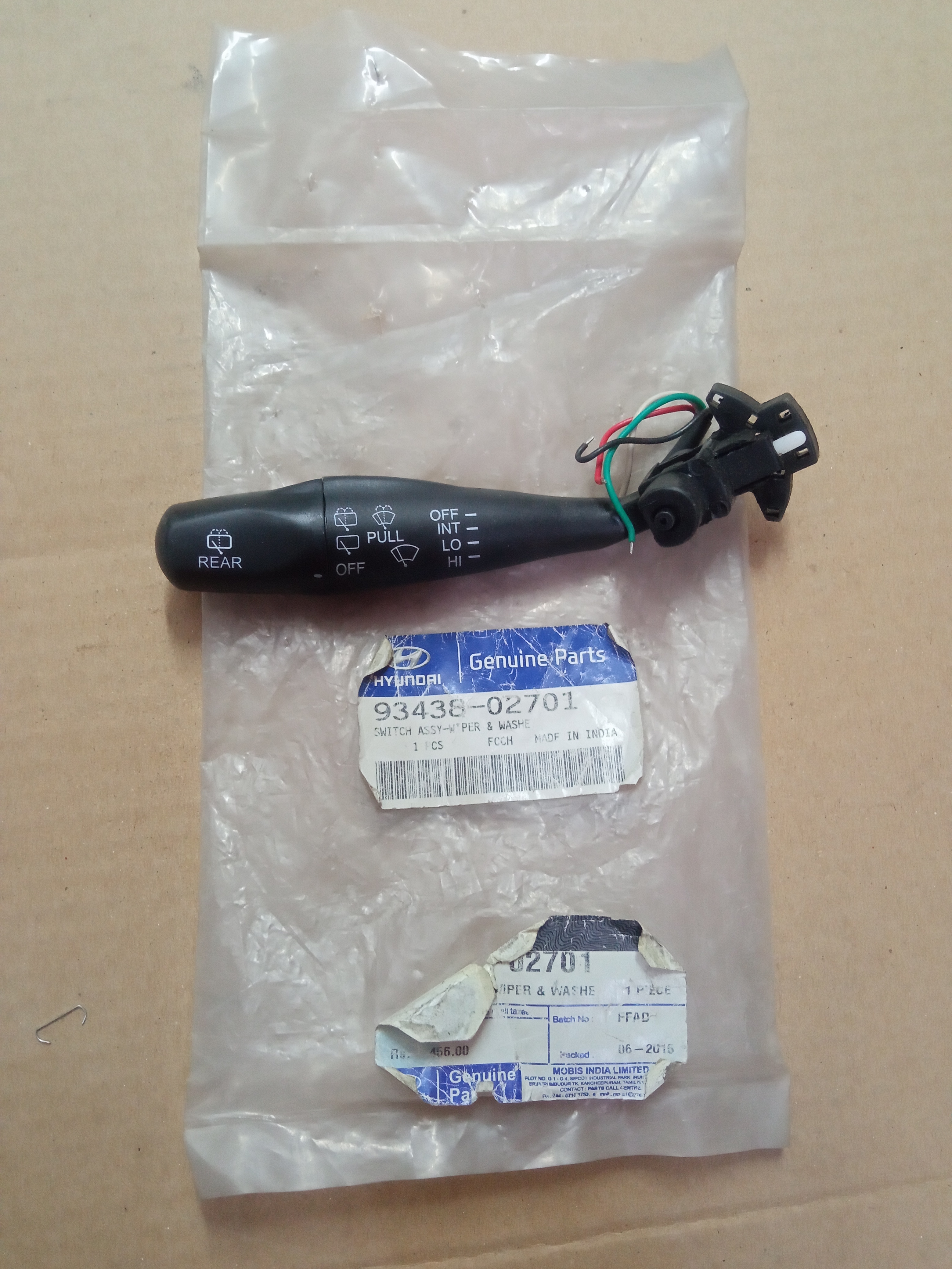 HYUNDAI SANTRO/ATOS SWITCH ASSY WIPER & WASHER 9343802701 STOCKID 2277