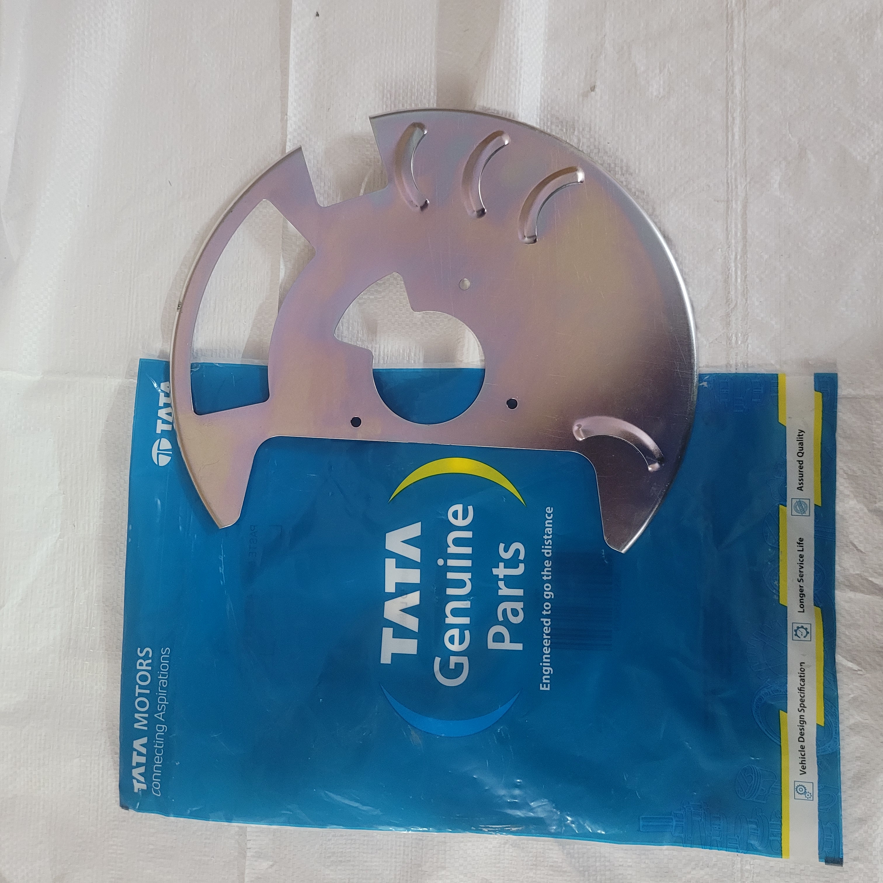 TATA XENON 2.2 COVER (BRAKE DISC)LH 289442108202 STOCKID 2330