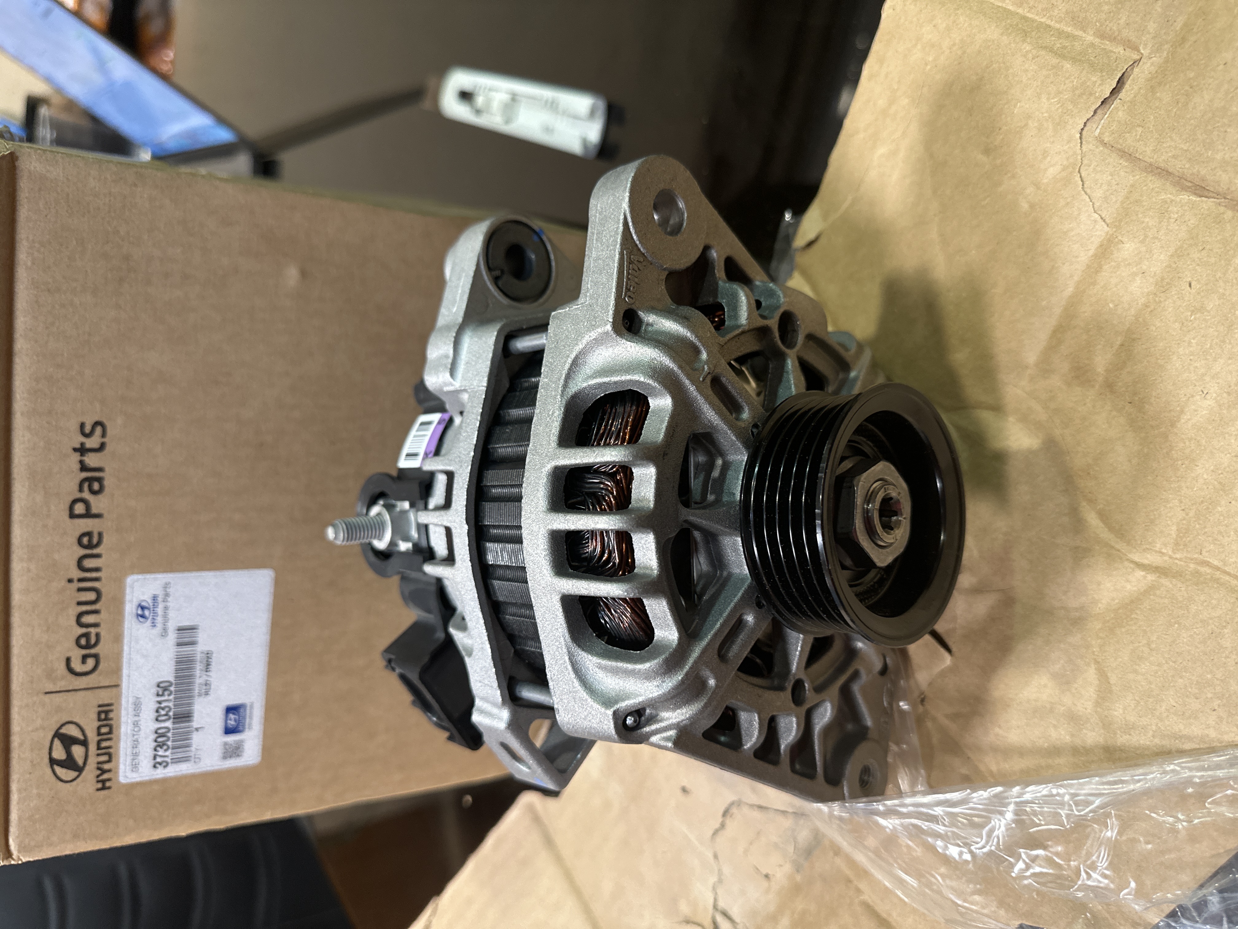 HYUNDAI I 10 GENERATOR ASSY 3730003150 STOCKID 2455