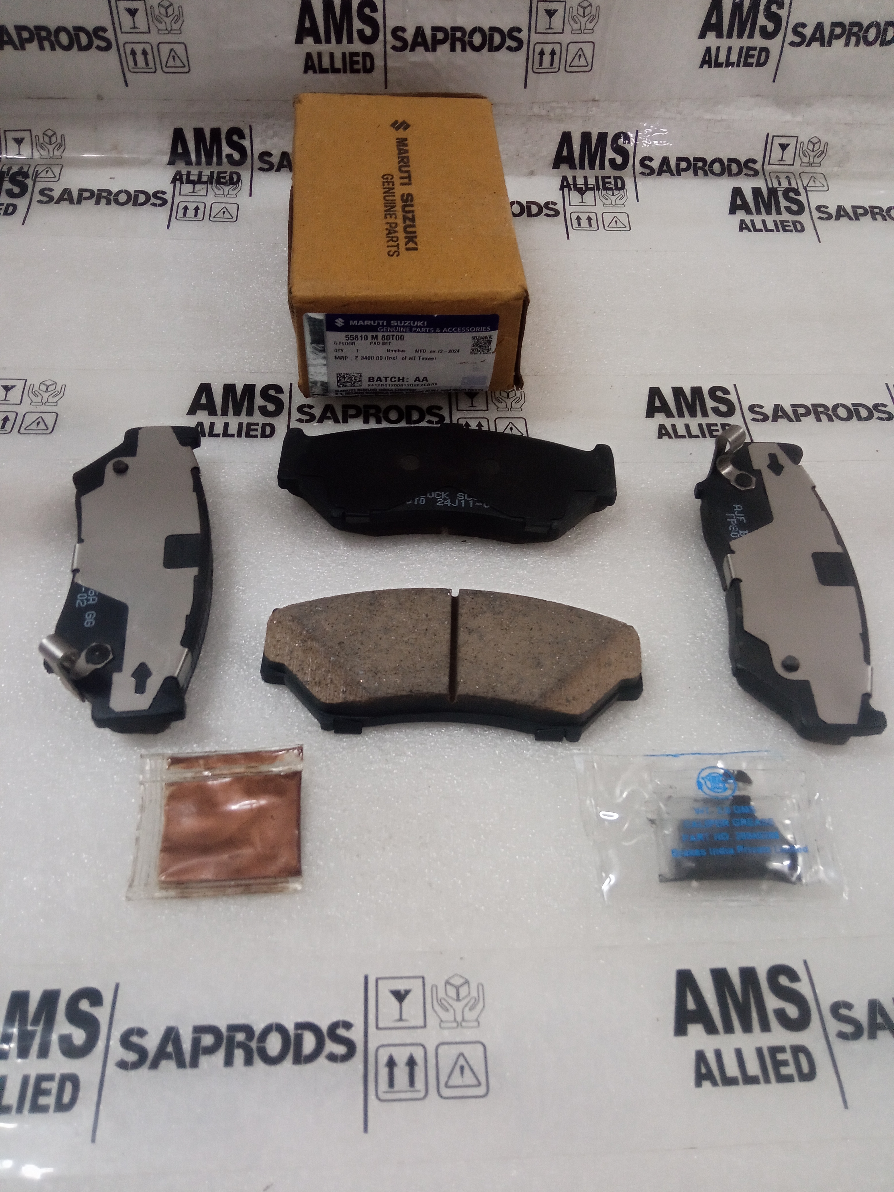 SUZUKI JIMNY PAD SET 55810M80T00 STOCKID 2986