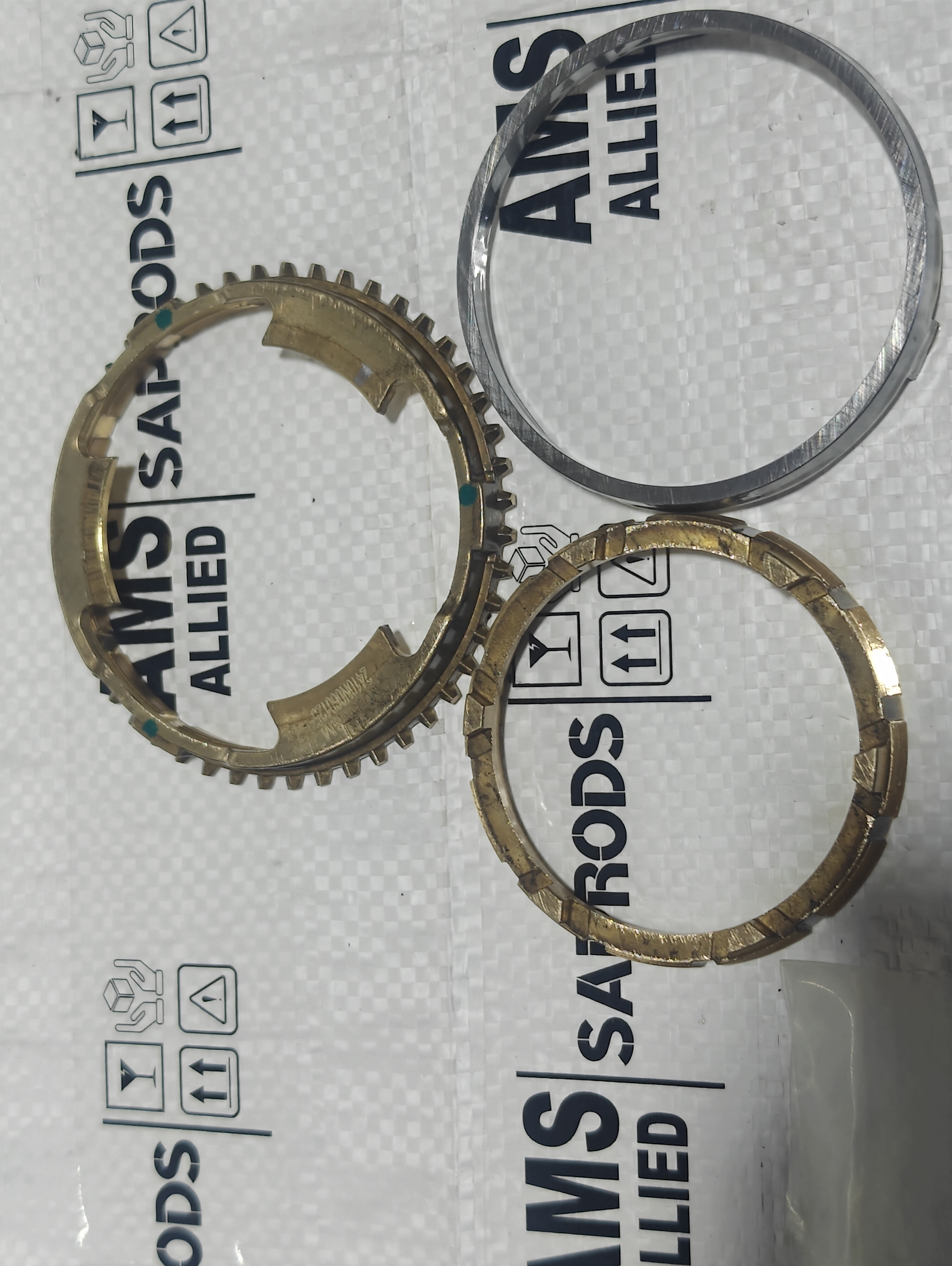 MAHINDRA SCORPIO N RING ASSY. THIRD 0703EAD02410N STOCKID 3092