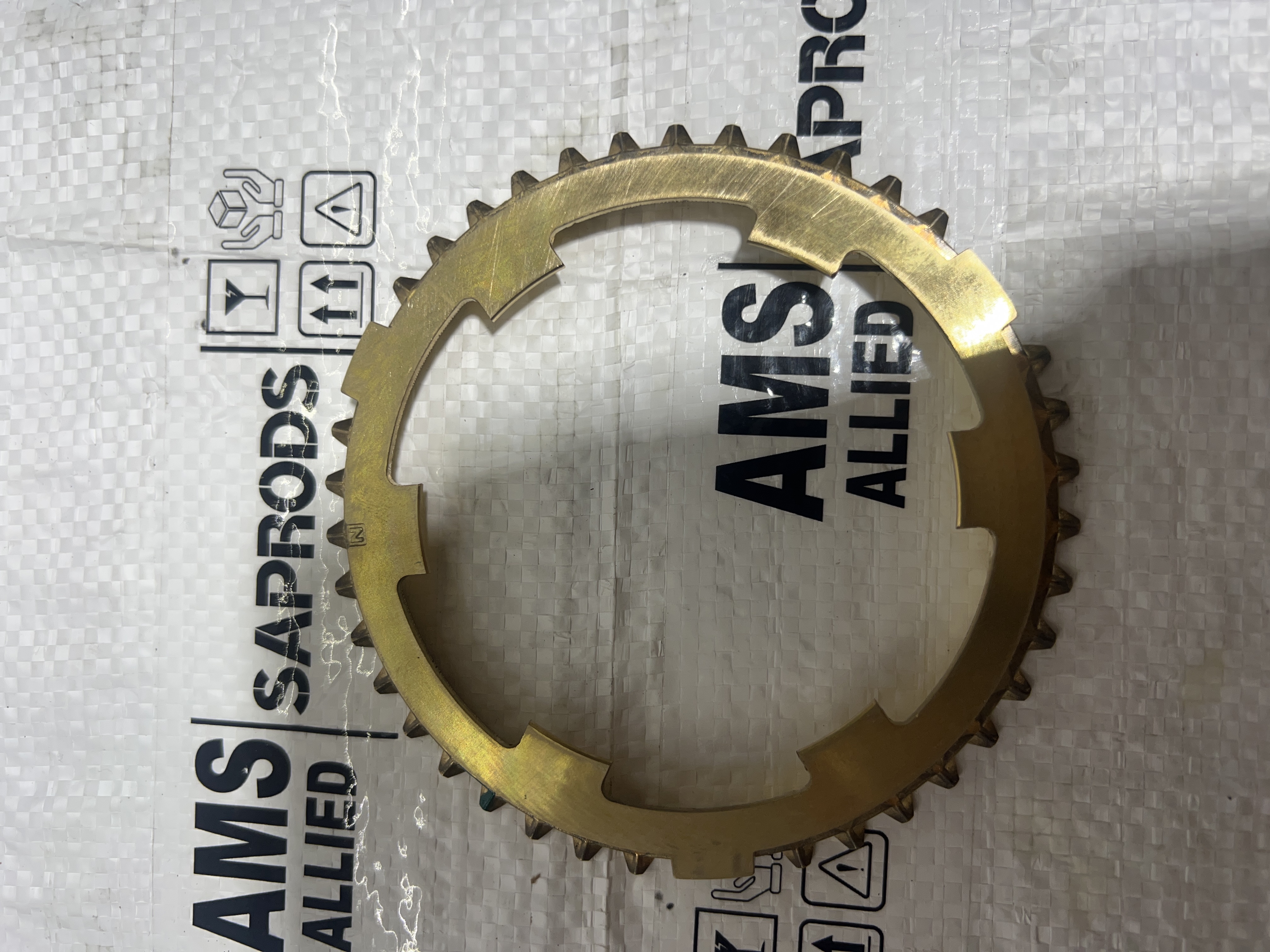 MAHINDRA NAVISTAR Ring synchroniser 6604EAM00040N STOCKID 3101