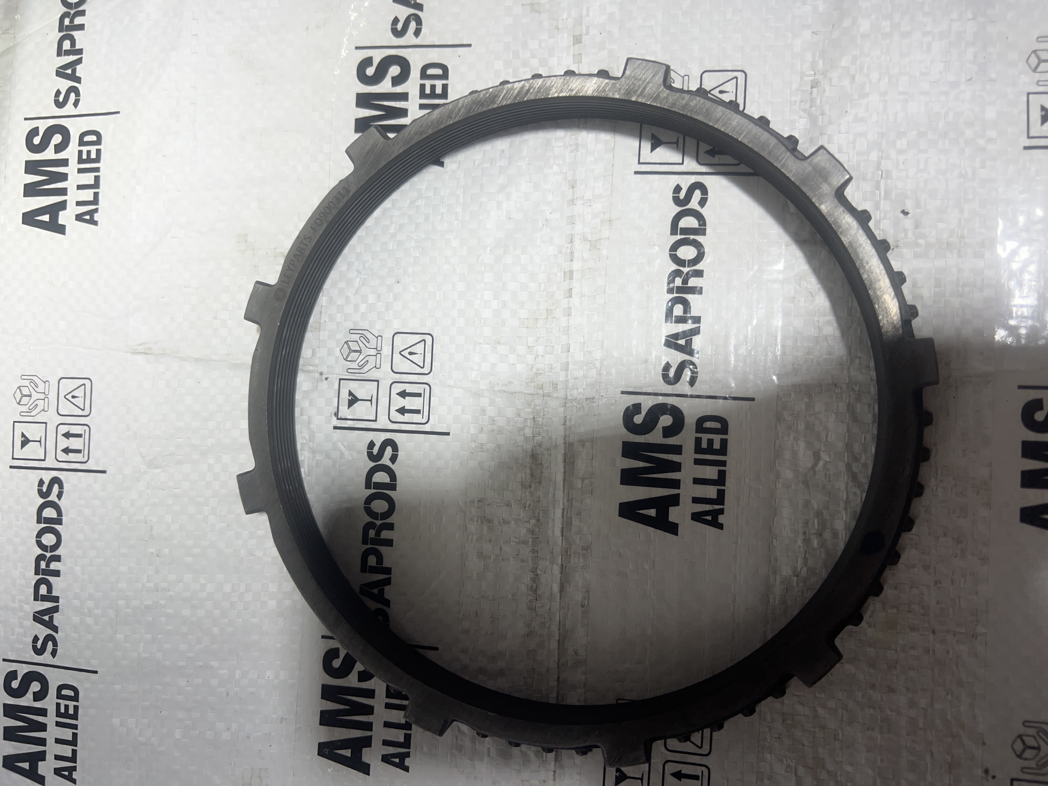 ASHOK LEYLAND ZF Synchrocone Large FD 900311 STOCKID 3158