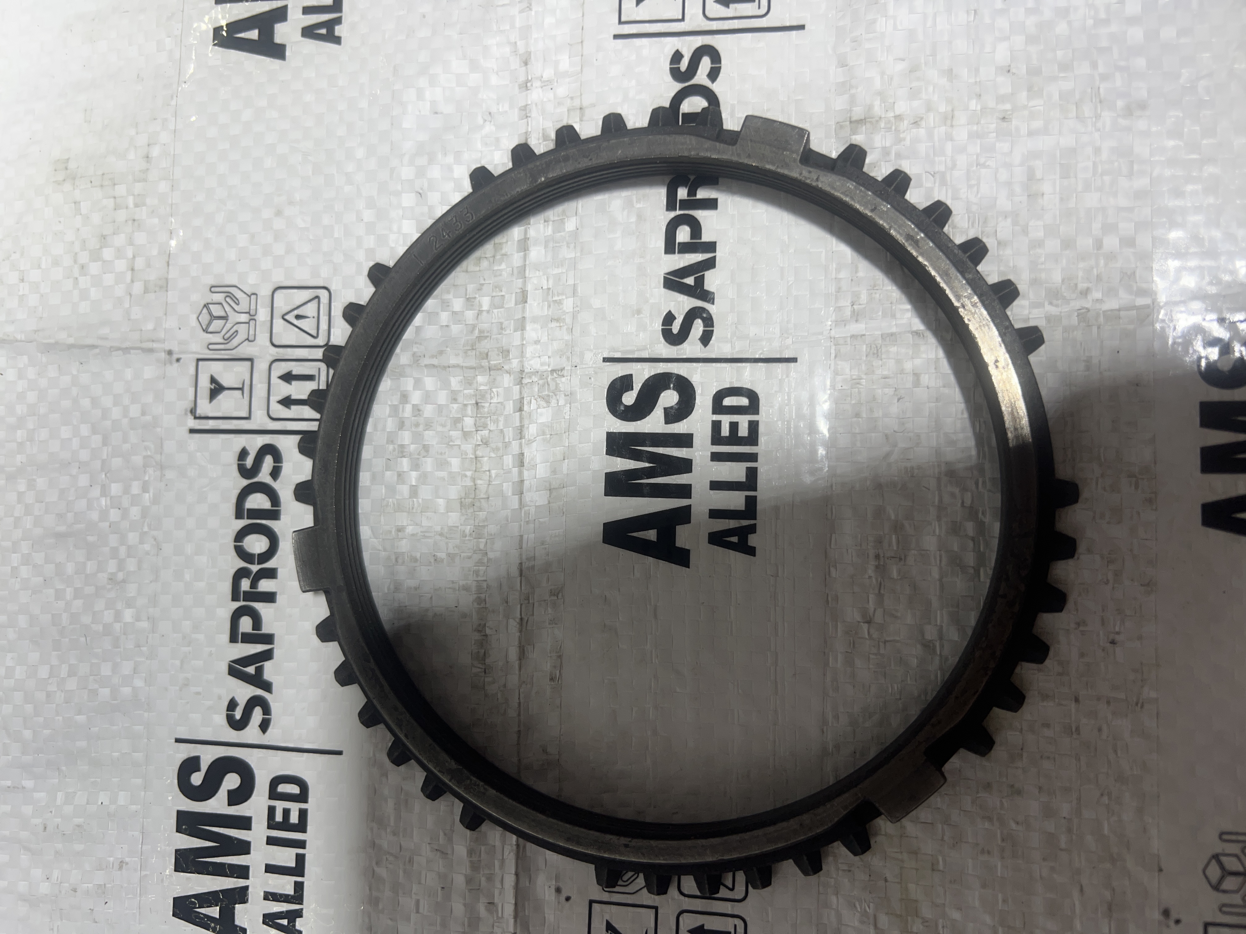 ASHOK LEYLAND ZF Synchrocone small FD 900211 STOCKID 3159