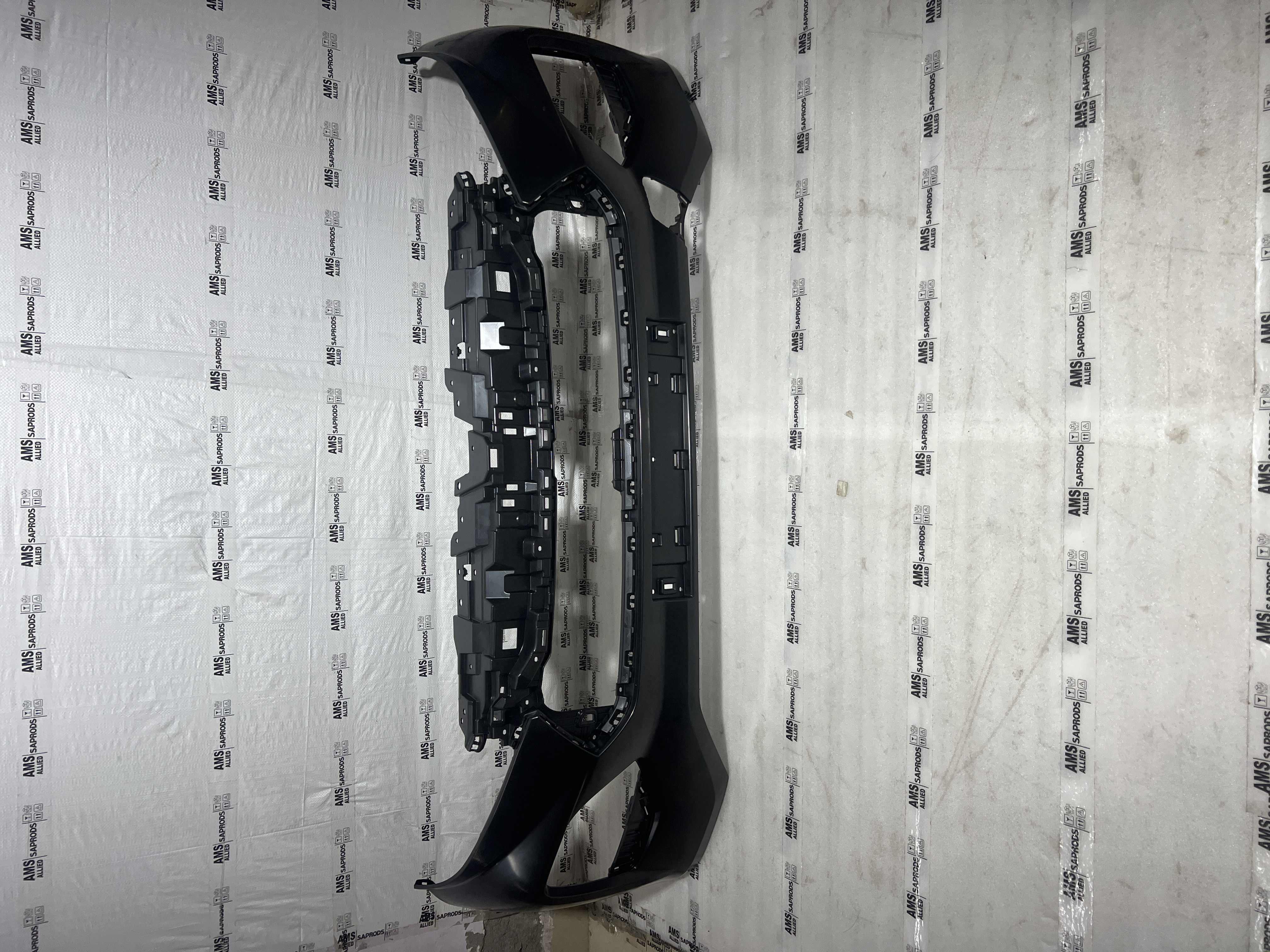 TOYOTA TAISOR COVER, FRONT BUMPER 52119WC015  STOCKID 3188