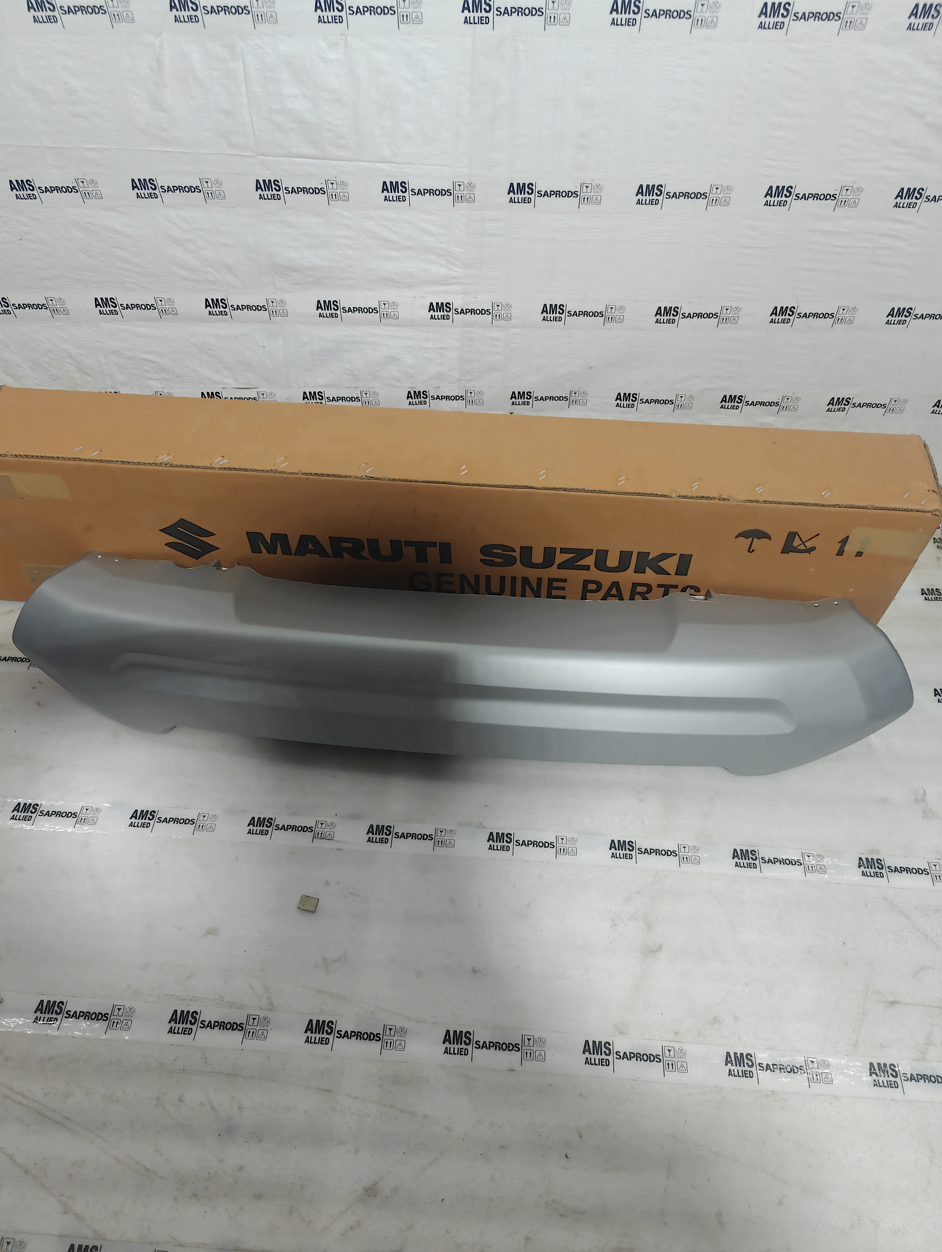 SUZUKI SWIFT GARNISH REAR BUMPER LOWER 71871M76T00 STOCKID 3202