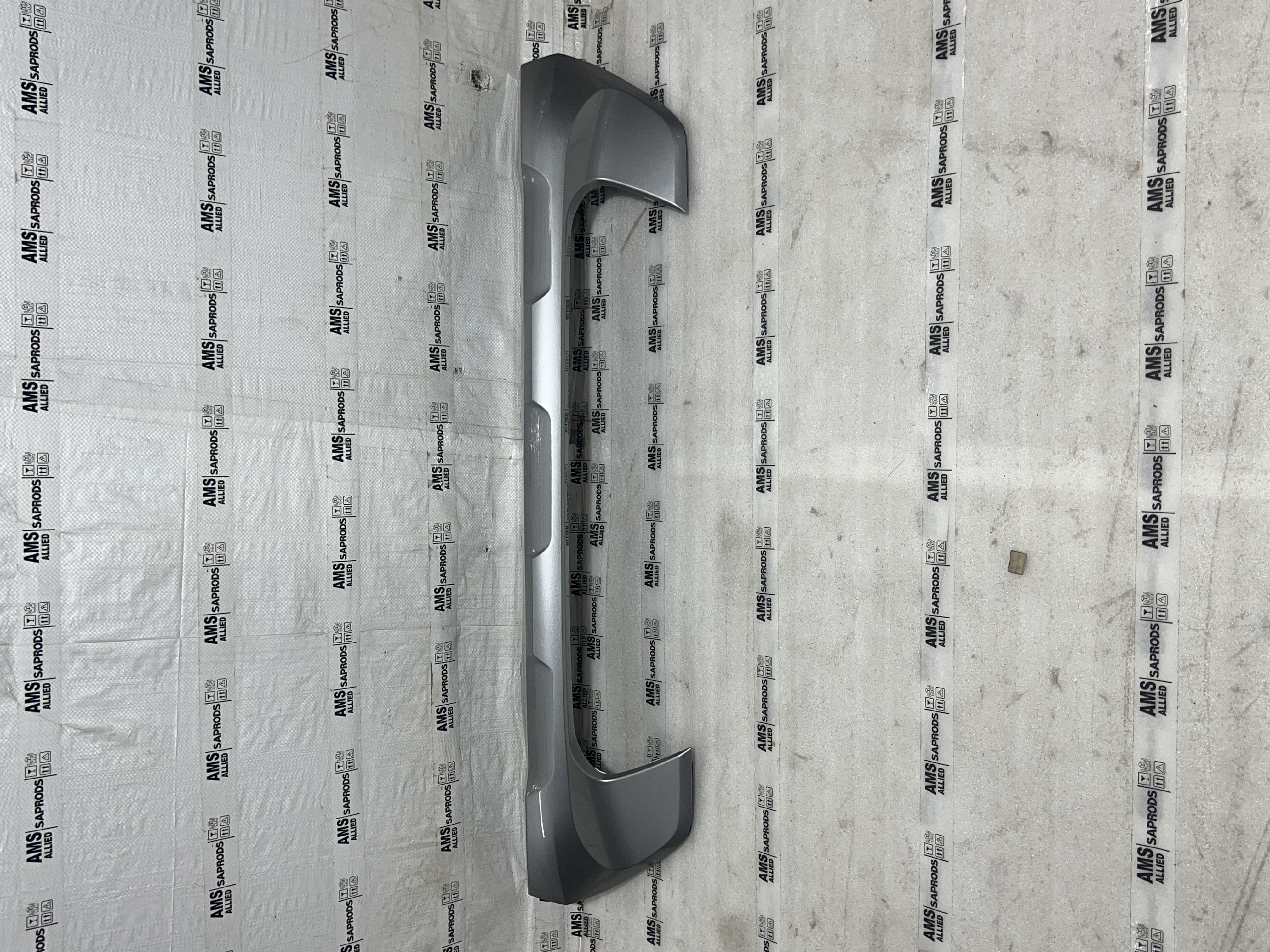 KIA SONET SKID PLATE FR BUMPER 86577CC010 STOCKID 3216