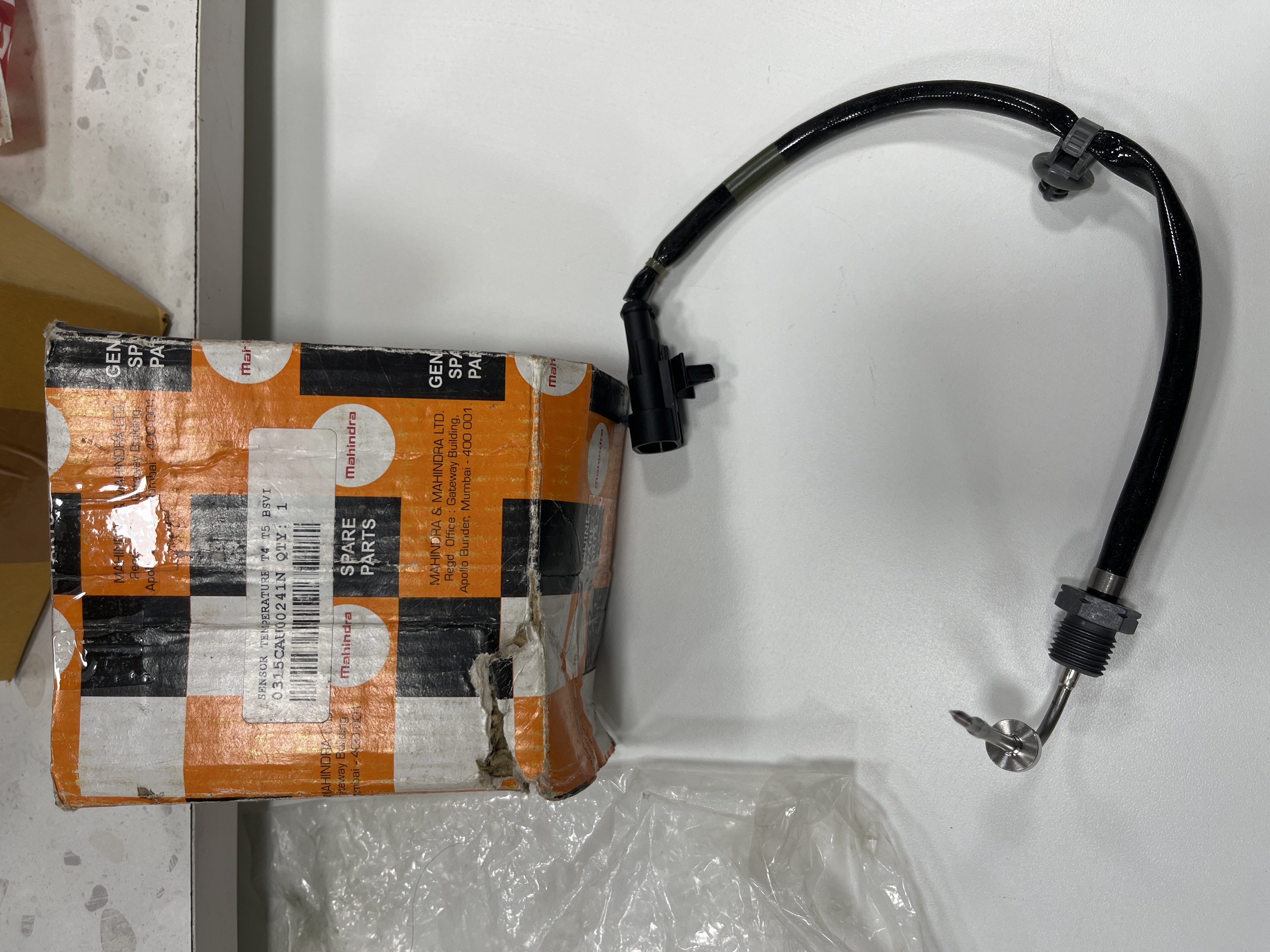 SENSOR TEMPERATURE T4  - Part No: 0315CAU00241N - Photo